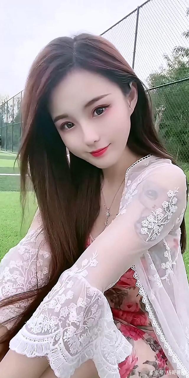 库尔勒榆林私人伴游章紫曦