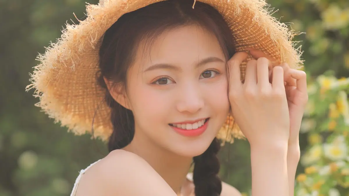 库尔勒南昌私人伴游戴佳妮