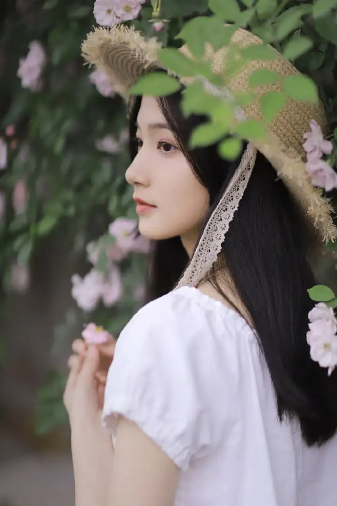 库尔勒喀什私人伴游李菲儿